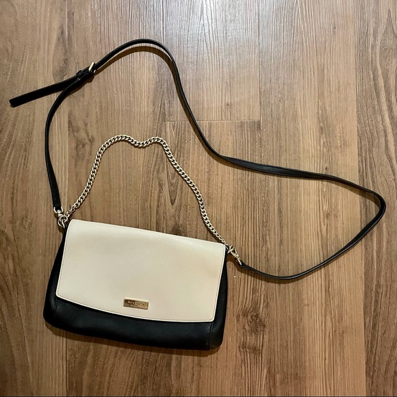 Kate Spade Crossbody Purse - Picture 1 of 4